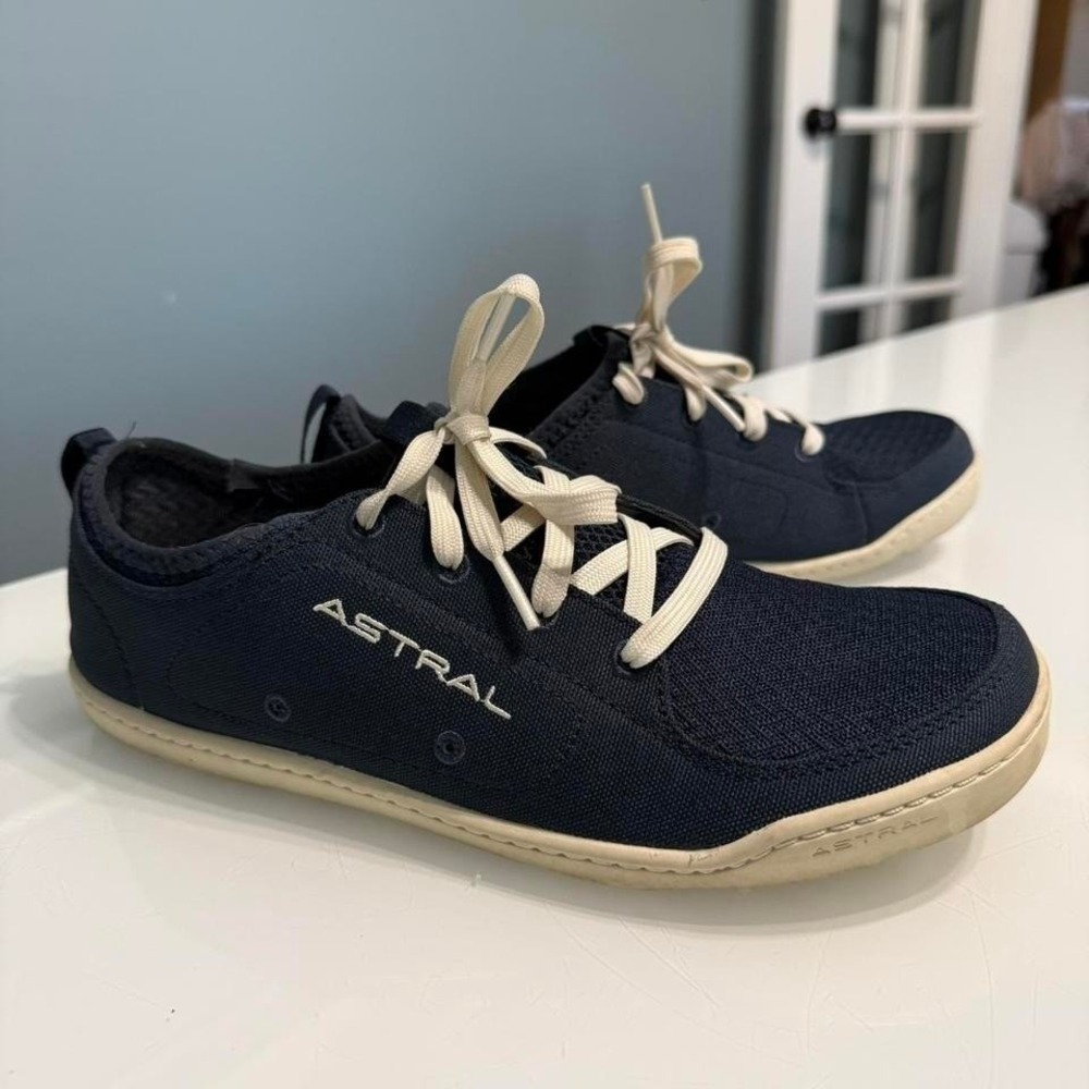 Astral Loyak navy water shoes Size US 10